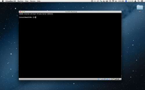 Mac上でVirtualBoxを起動し、CentOSを動かしているイメージ