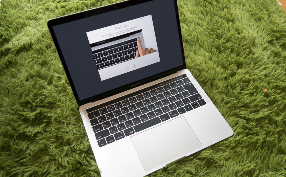 MacBook Pro Late 2016レビュー: おっとTouch BarとUSB-Cの悪口はそこ 